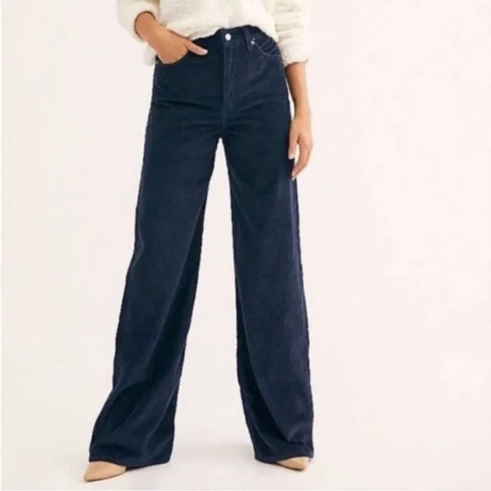Levi's Premium Ribcage High Rise Wide Leg Corduroy Jeans Sz 27 Blue Cords